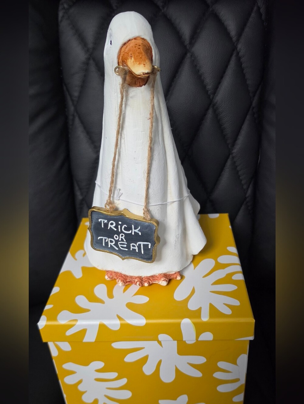 Halloween Ghost Duck/goose Tabletop Décor - White Trick or Treat Figurine